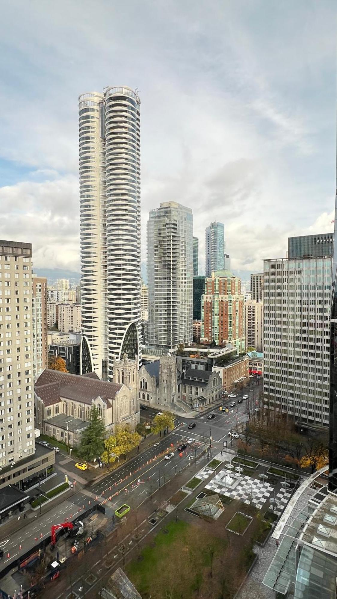 Stunning Skyline Views In A Cozy And Stylish Abode Apartment Vancouver Exterior photo